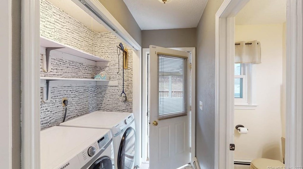 62 Reservoir Rd, Northville CT  06776-3059 exterior