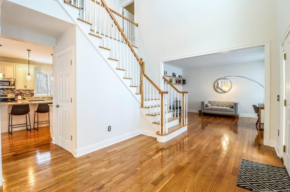 186 Pumpkin Hill Rd, Northville CT  06776-4654 exterior