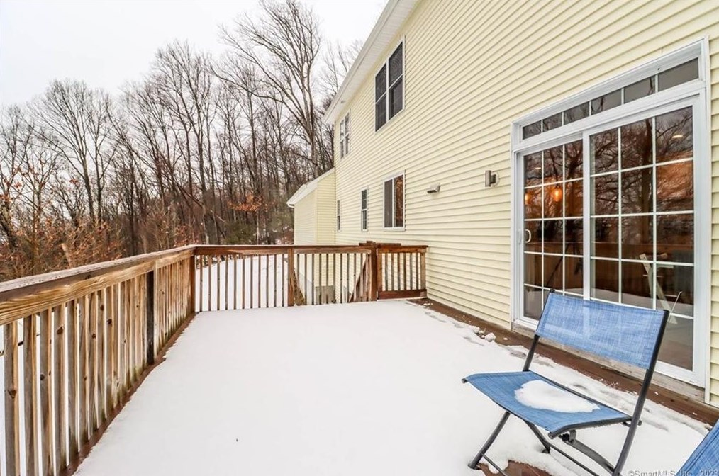 186 Pumpkin Hill Rd, Northville CT  06776-4654 exterior