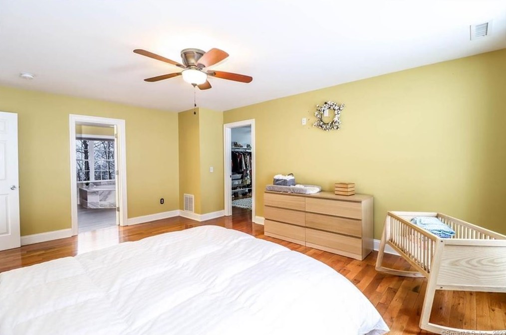 186 Pumpkin Hill Rd, Northville CT  06776-4654 exterior