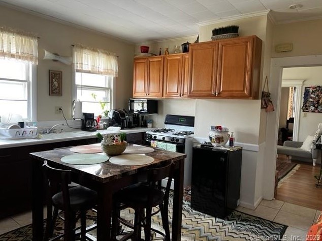 62 Preston St, Hartford CT 06114-2619 exterior