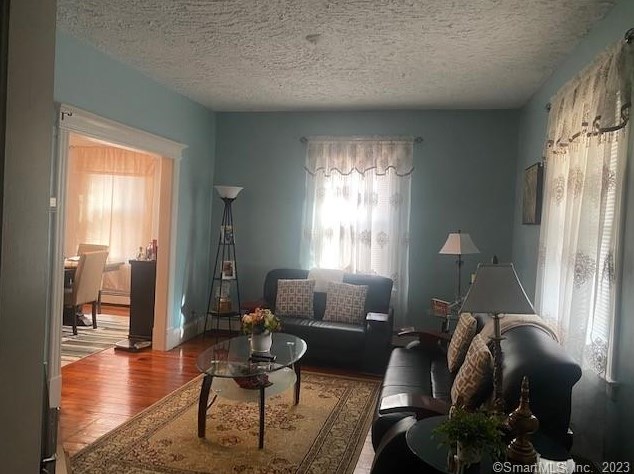 62 Preston St, Hartford CT 06114-2619 exterior