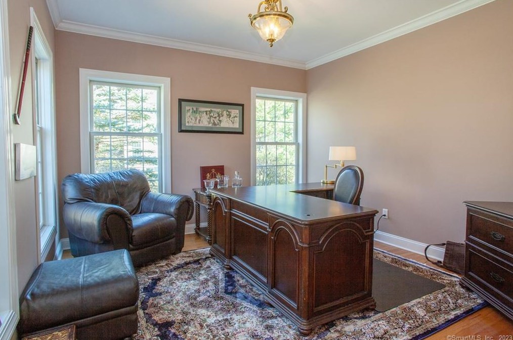 3 Nauset Ln, Unionville CT  06085-1490 exterior