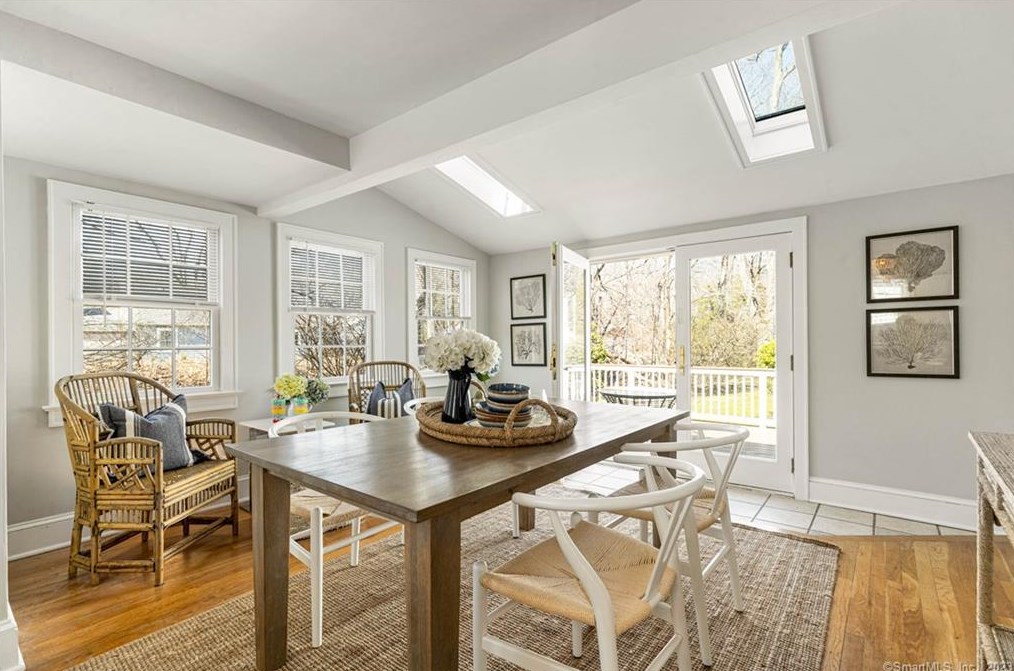 7 Short St, Westport CT  06880-2047 exterior