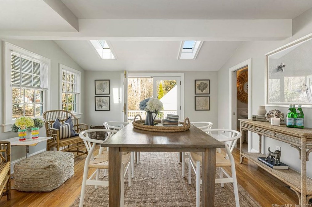 7 Short St, Westport CT  06880-2047 exterior