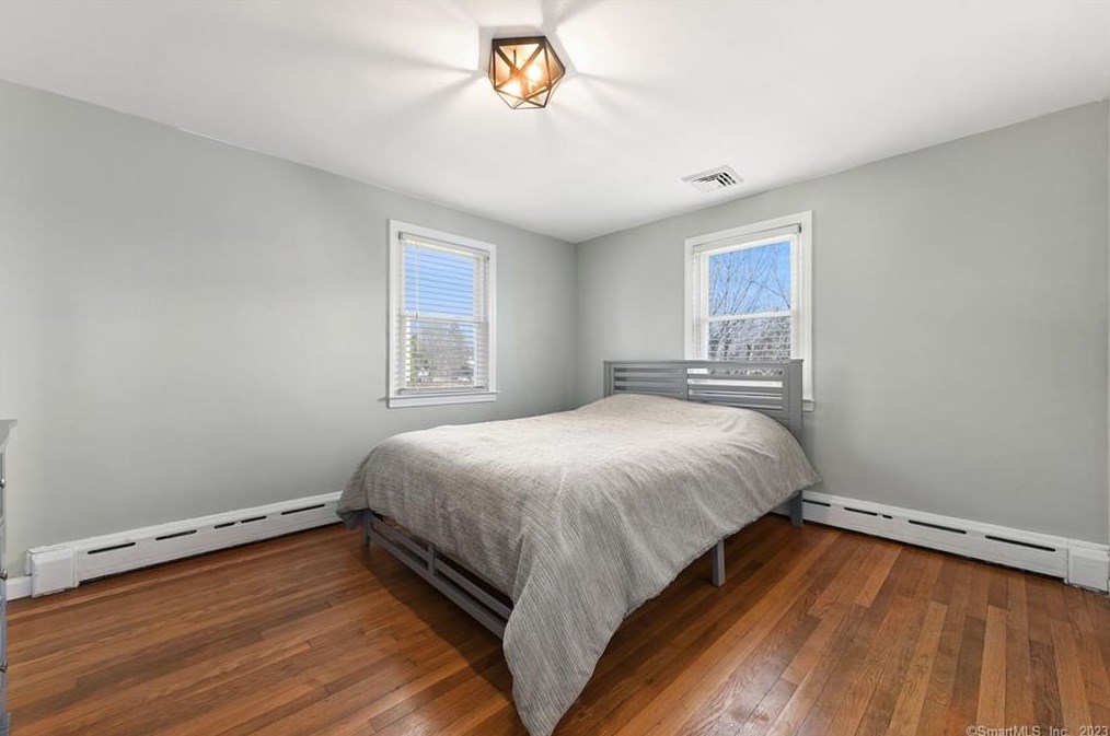 8 Lewis Dr, Watertown CT  06779-2014 exterior