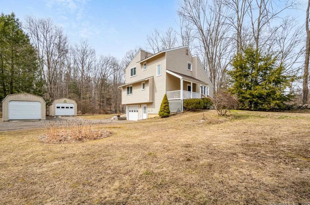 41 Burnap Brook Rd, Andover CT  06232-1205 exterior