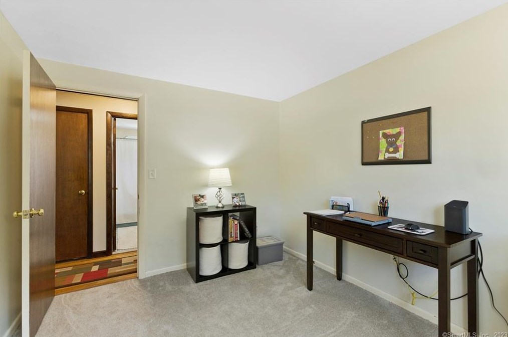 384 Crystal Lake Rd, Tolland CT  06084-2101 exterior