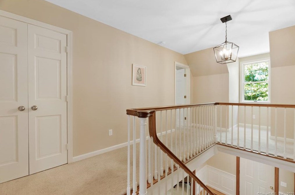 7 Silver Birch Ln, Clinton CT  06413-1174 exterior