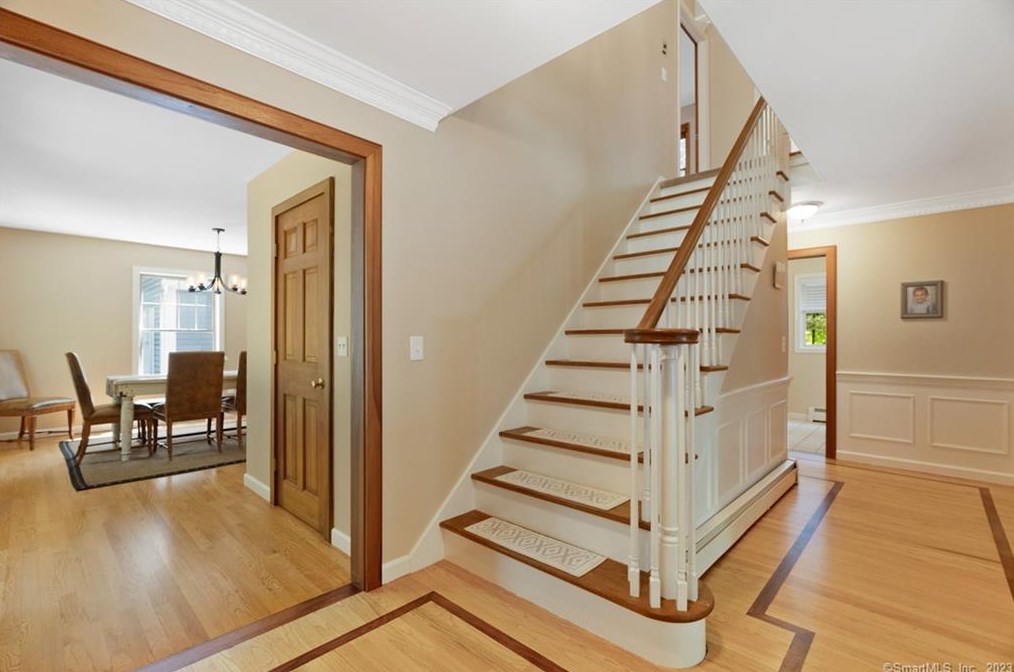 7 Silver Birch Ln, Clinton CT  06413-1174 exterior