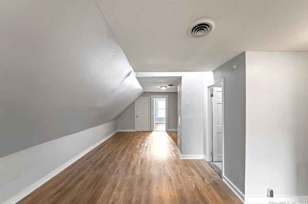 269 Ivy St, New Haven CT  06511-1738 exterior