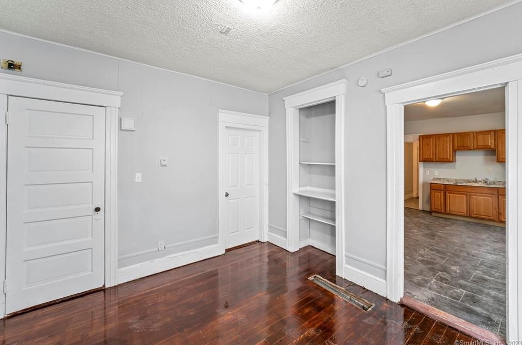 269 Ivy St, New Haven CT  06511-1738 exterior