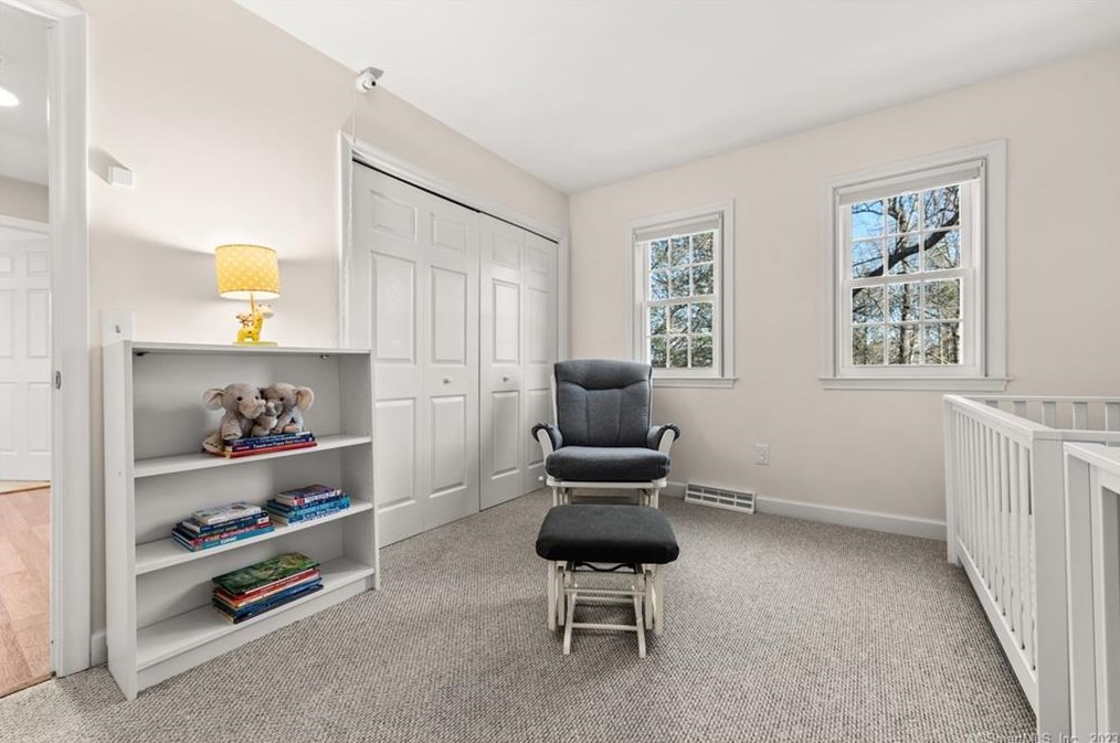 183 Highridge Rd, Avon CT  06001-3257 exterior