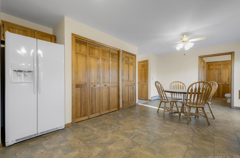 170 Mount Fair Dr, Watertown CT  06795-1670 exterior