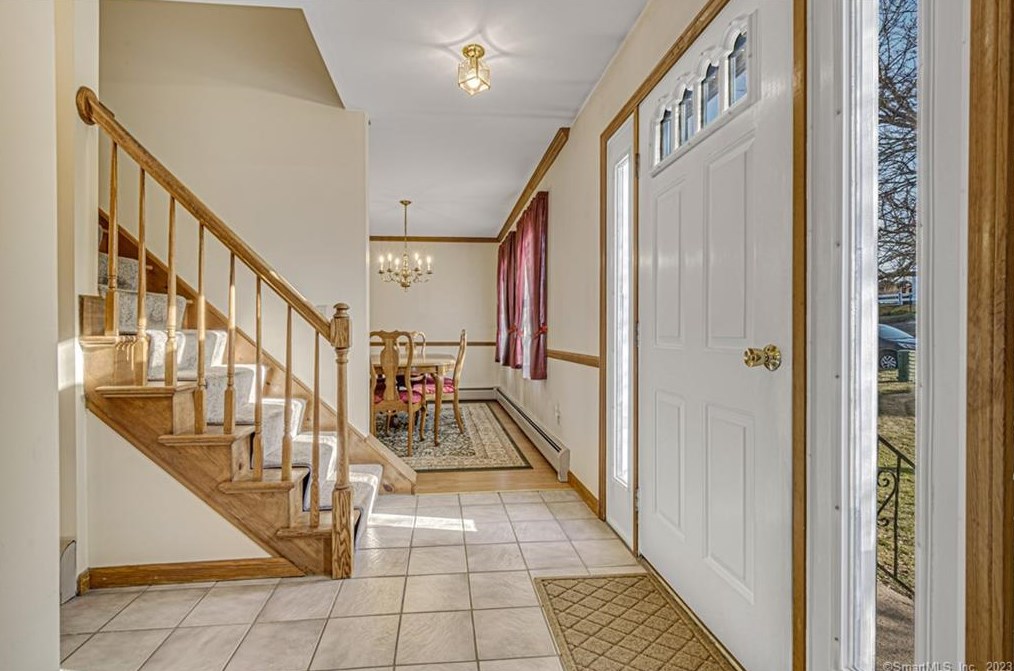 170 Mount Fair Dr, Watertown CT  06795-1670 exterior