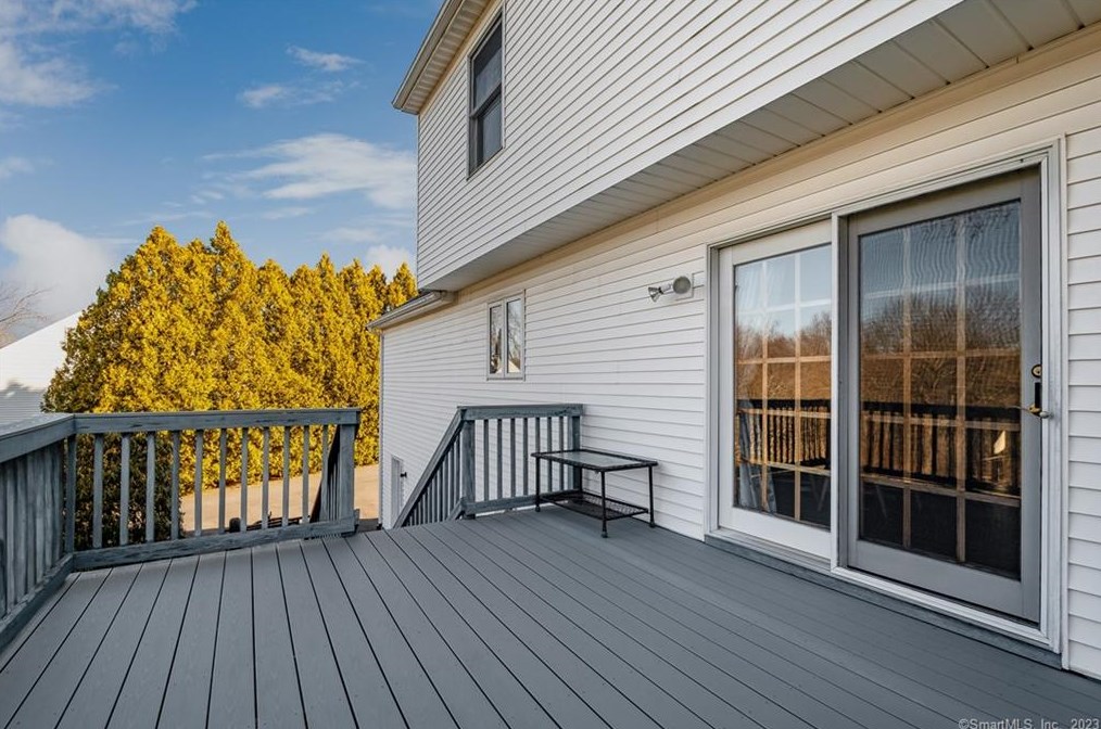 170 Mount Fair Dr, Watertown CT  06795-1670 exterior