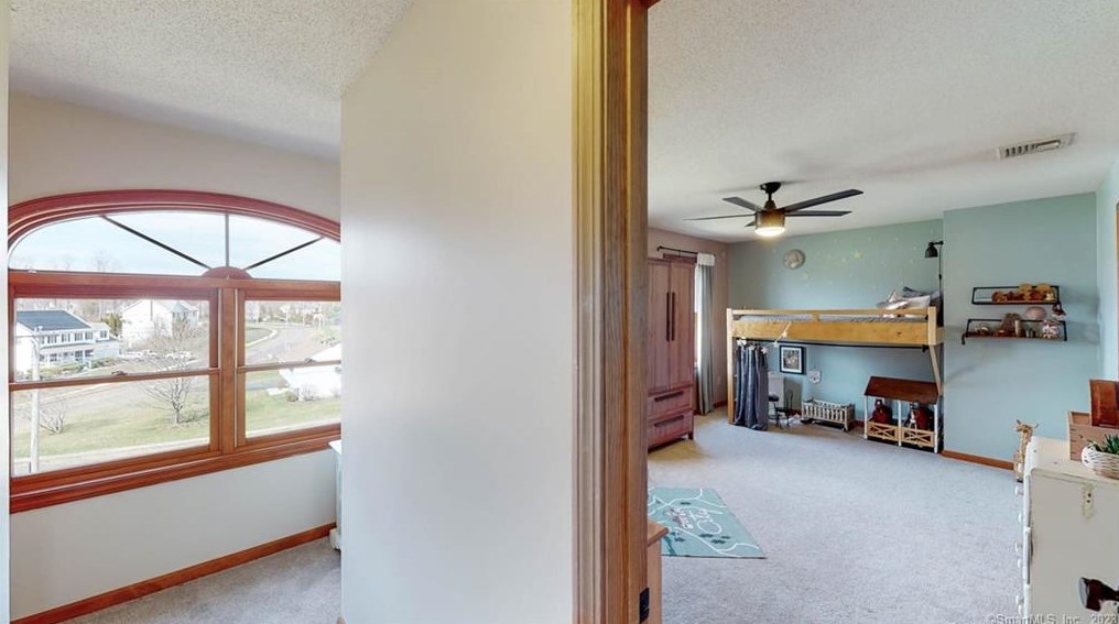 11 Eddon Dr, New Haven CT  06512-1057 exterior