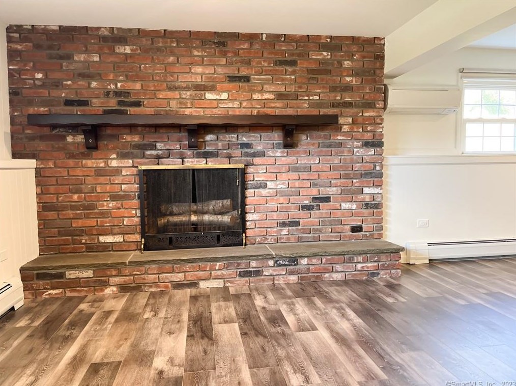 159 Radnor Ln, Watertown CT  06779-2019 exterior