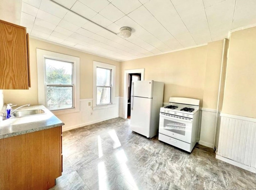 15 Prescott St, Meriden CT  06450-3315 exterior