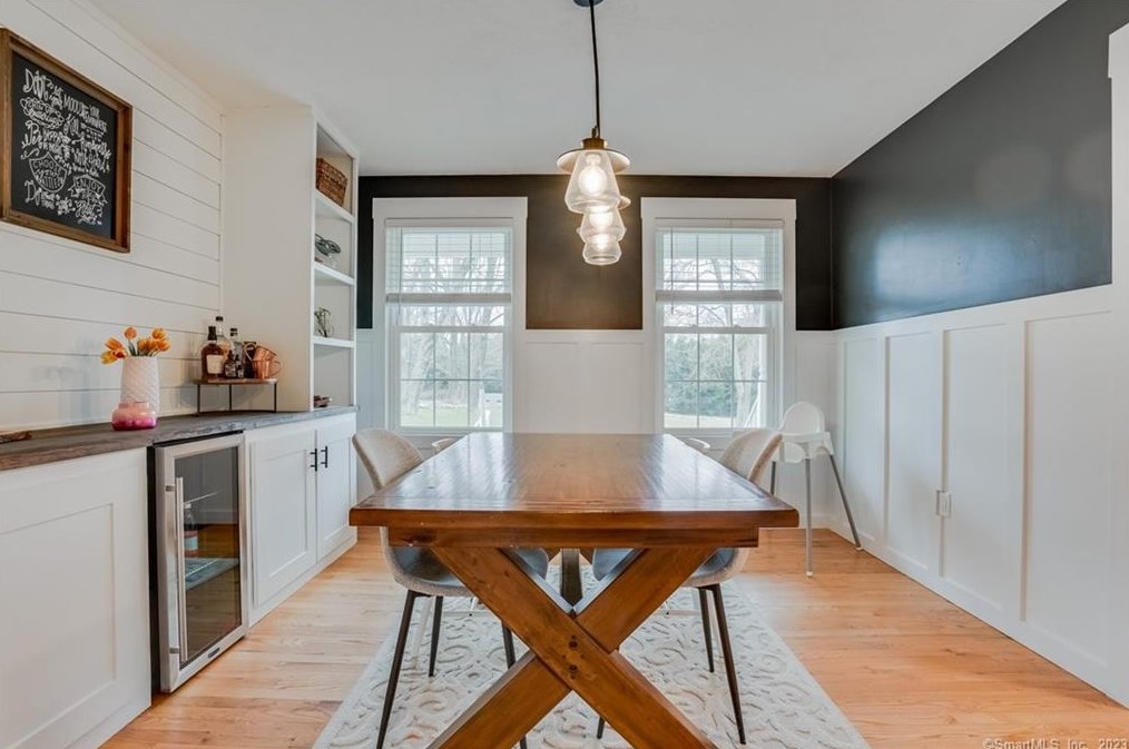 25 Church St, Brooklyn CT  06234-1507 exterior