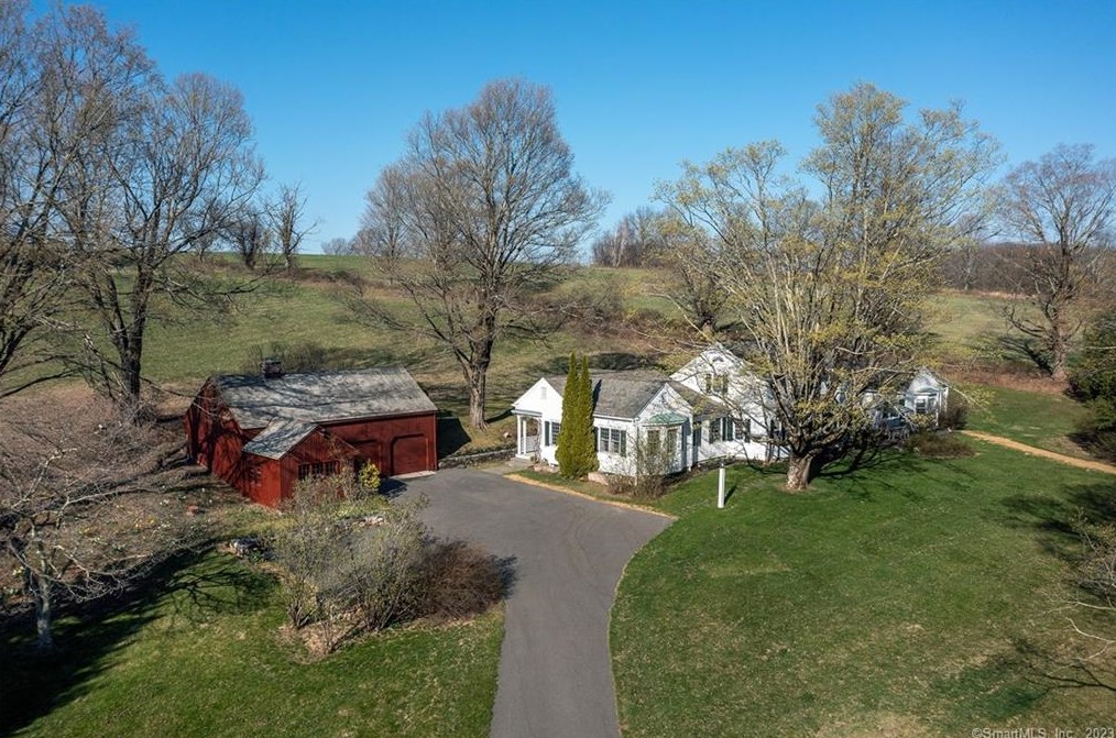 7 Cozier Hill Rd, Sherman, CT 06784