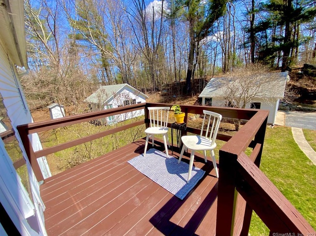 164 Packer Rd, Mystic CT  06355-1100 exterior