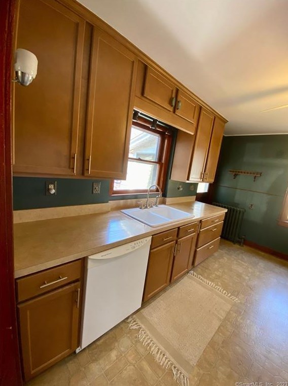 164 Packer Rd, Mystic CT  06355-1100 exterior