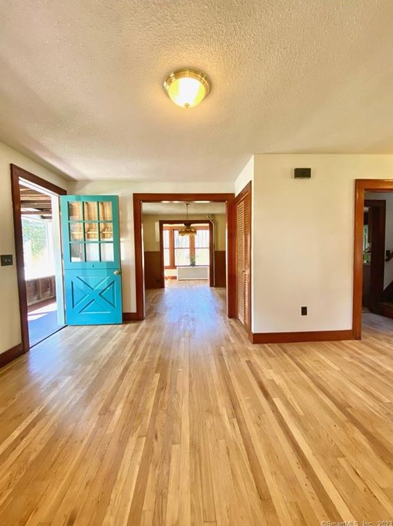 164 Packer Rd, Mystic CT  06355-1100 exterior