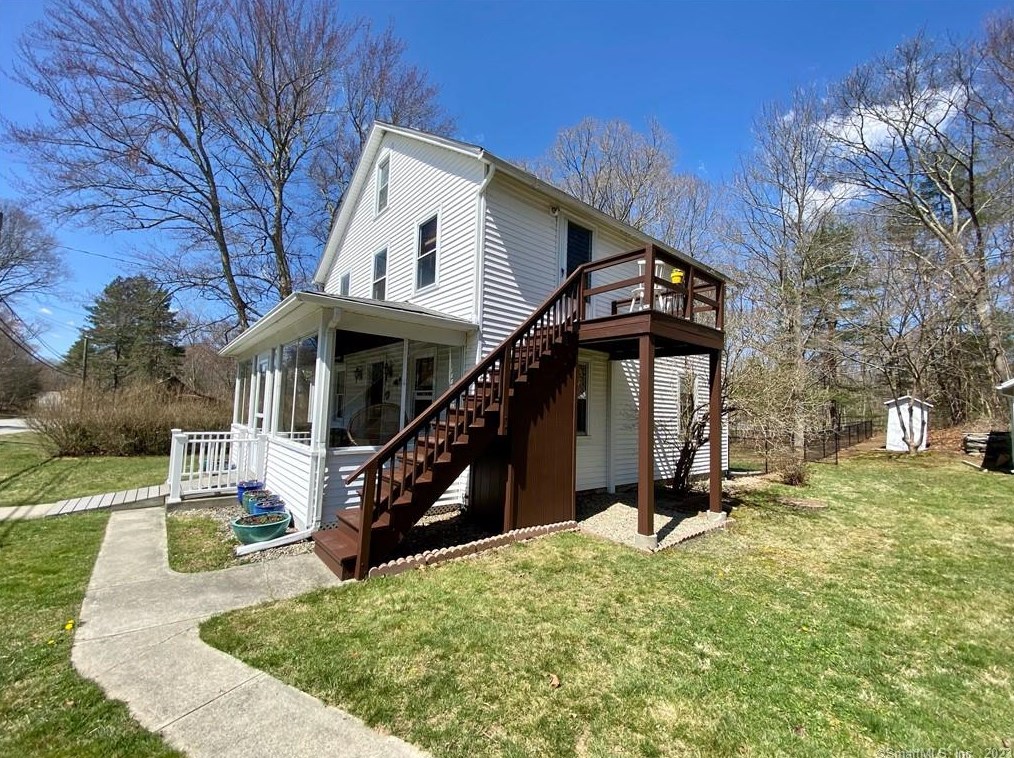 164 Packer Rd, Mystic CT  06355-1100 exterior