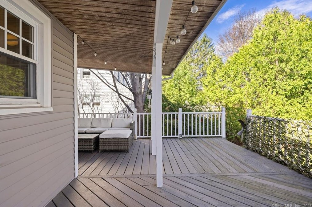 36 Dartmouth Ave, Hartford CT  06110-1209 exterior