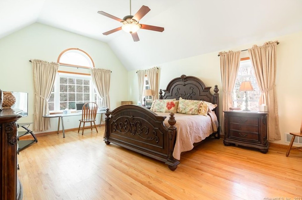 44 Ratlum Mountain Rd, Winsted CT  06063-1807 exterior