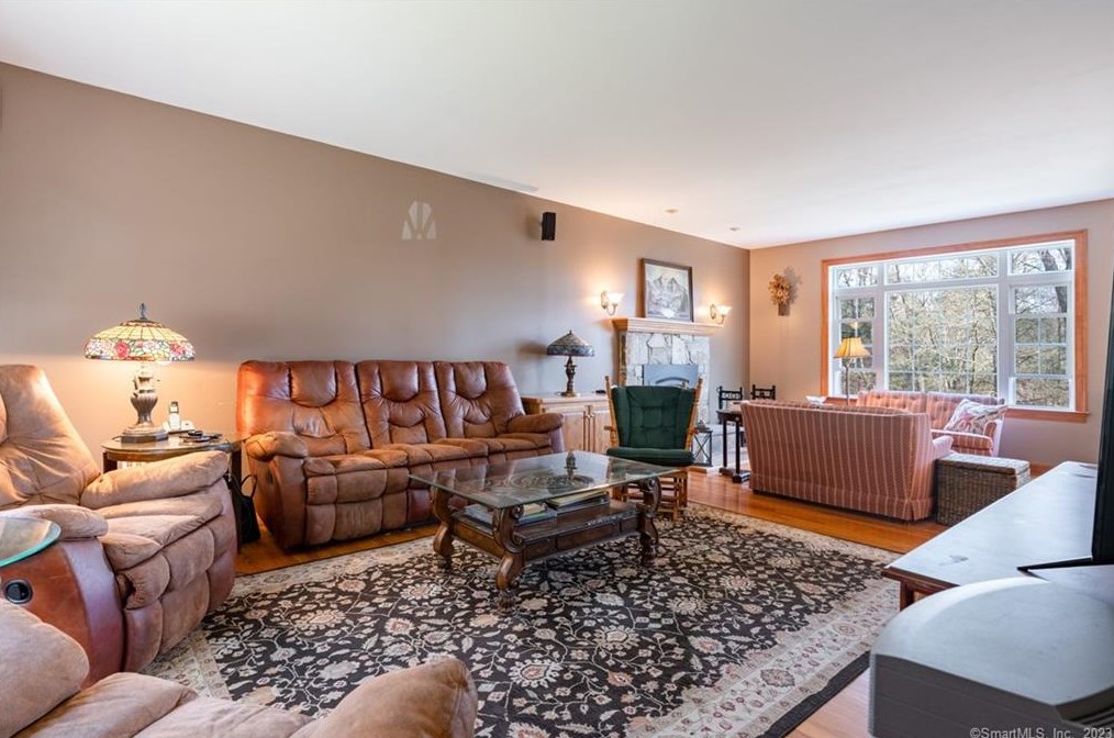 44 Ratlum Mountain Rd, Winsted CT  06063-1807 exterior