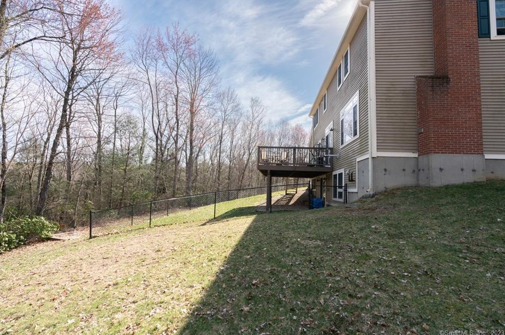 44 Ratlum Mountain Rd, Winsted CT  06063-1807 exterior
