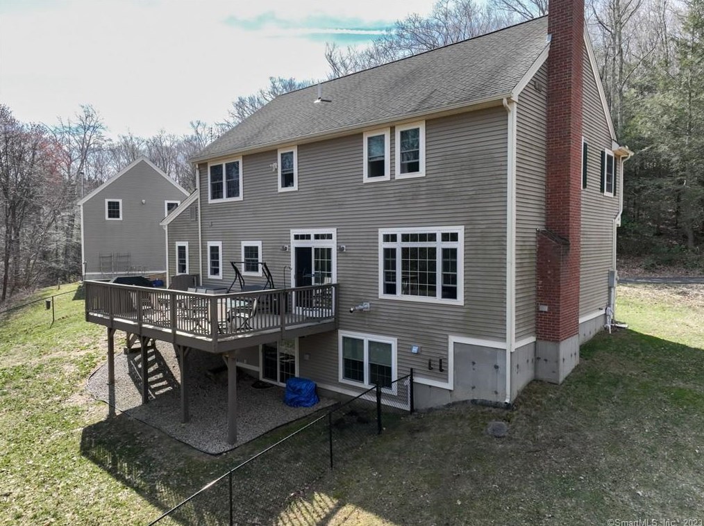 44 Ratlum Mountain Rd, Winsted CT  06063-1807 exterior