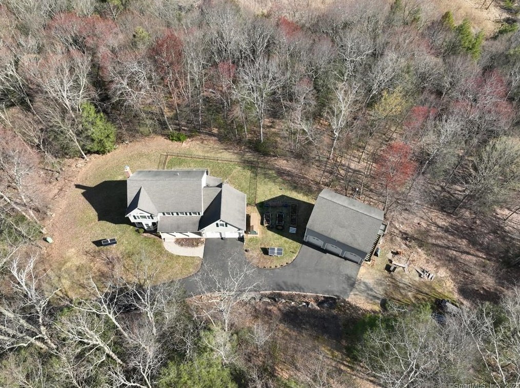 44 Ratlum Mountain Rd, Winsted CT  06063-1807 exterior