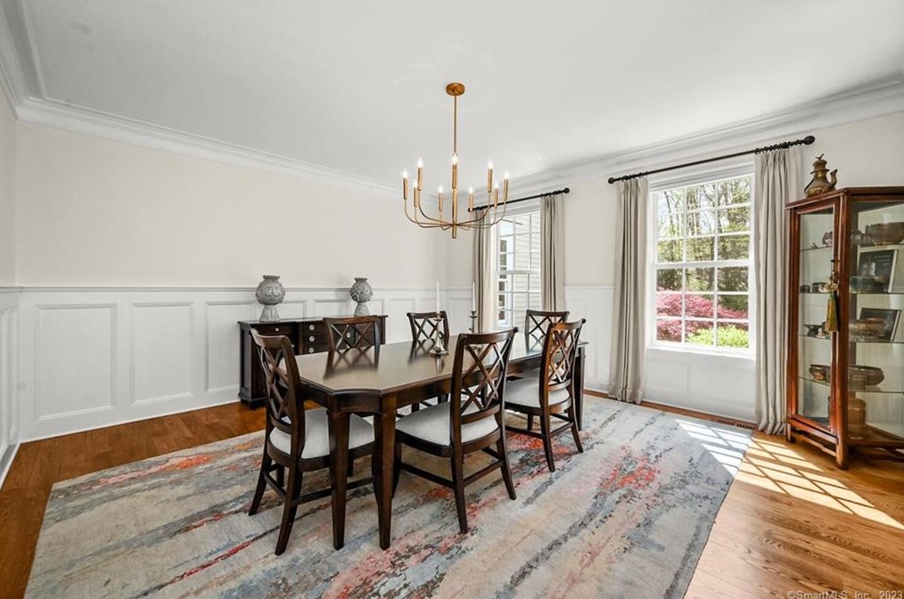 3 Buck Hill Rd, Westport CT  06880-1913 exterior