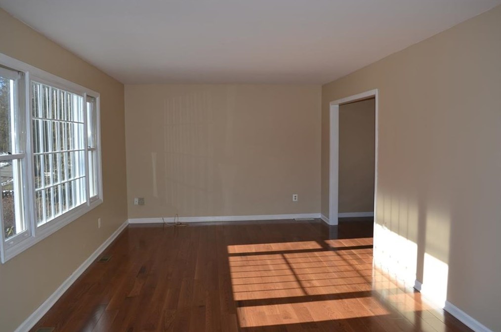 1688 Black Rock Tpke, Fairfield CT  06825-4248 exterior