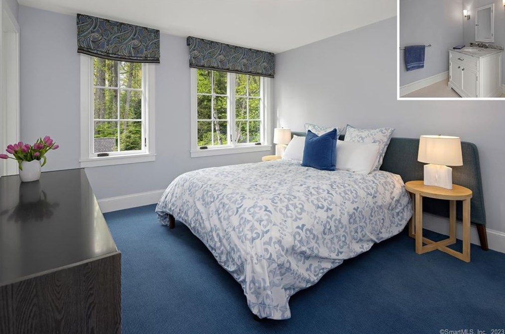 8 Pent Rd, Weston CT  06883-1311 exterior