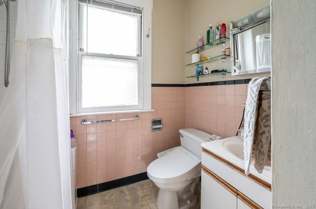 92 Lawrence St, New Haven CT 06525-2379 exterior