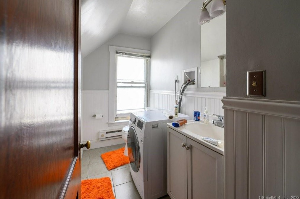 92 Lawrence St, New Haven CT 06525-2379 exterior