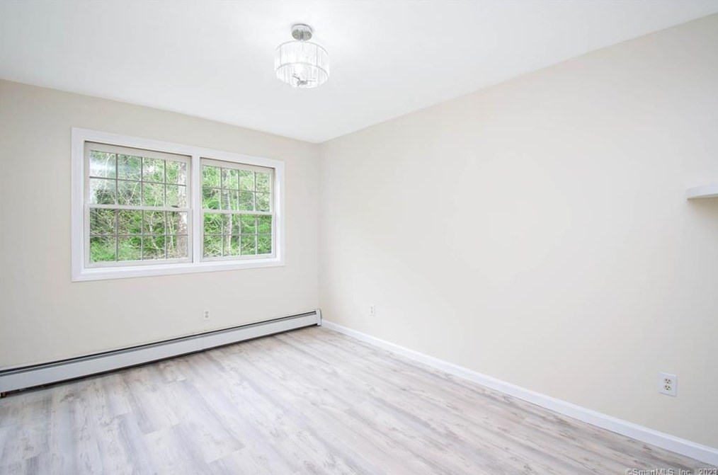 128 Bennett Rd, New Haven CT  06513-2004 exterior