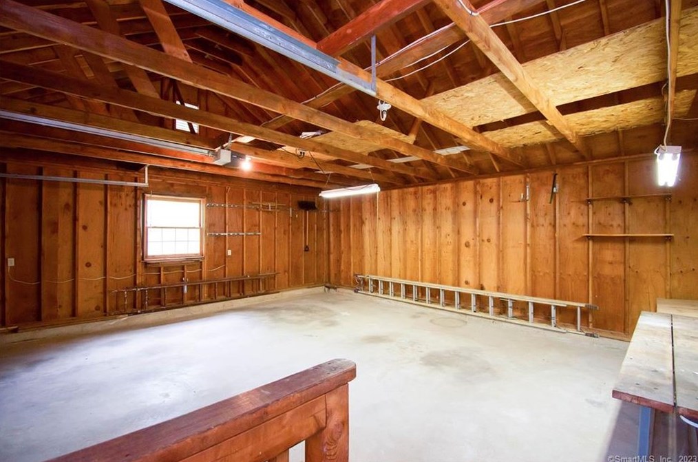 128 Bennett Rd, New Haven CT  06513-2004 exterior