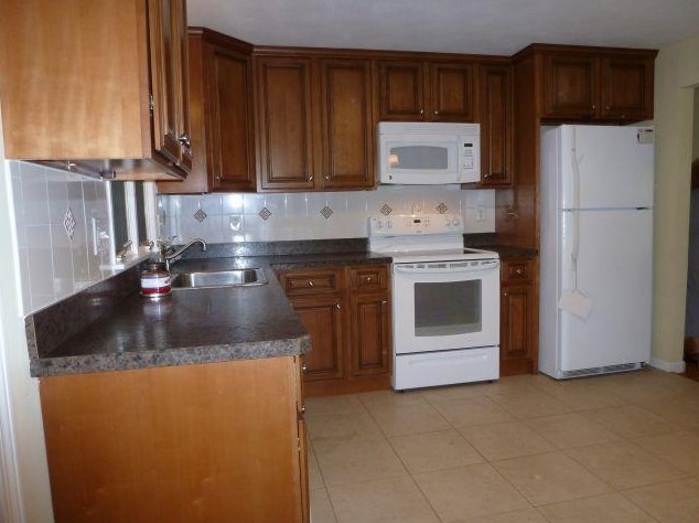 1970 Paradise Ave, New Haven CT  06518-2027 exterior