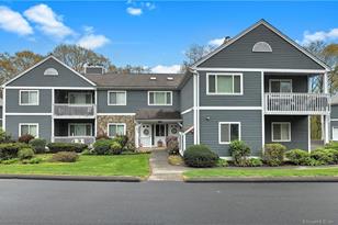 Monroe, CT Condos & Townhomes For Sale