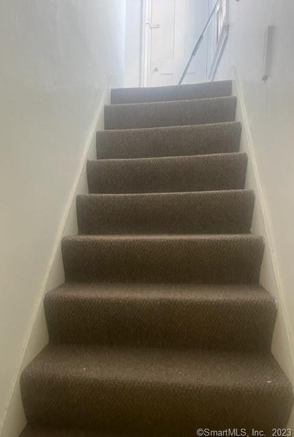 44 Lyon St, New Haven CT 06511-4925 exterior