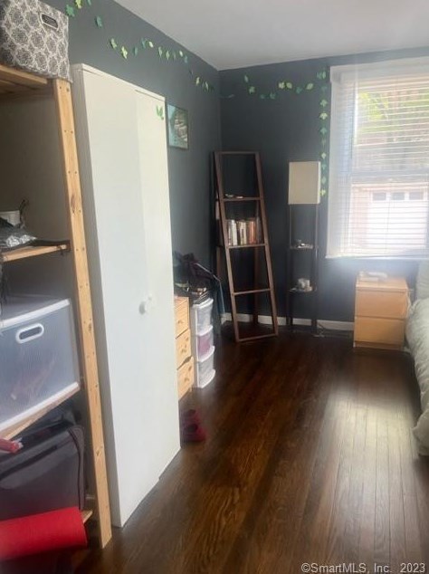 44 Lyon St, New Haven CT 06511-4925 exterior