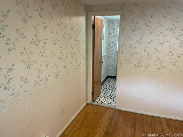 80 Avalon Ave, Watertown CT  06779-2037 exterior