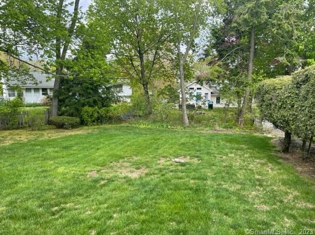 80 Avalon Ave, Watertown CT  06779-2037 exterior