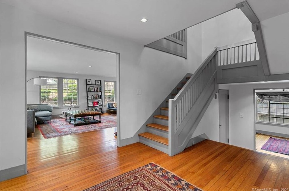 37 Loomis Pl, New Haven CT  06511-2222 exterior