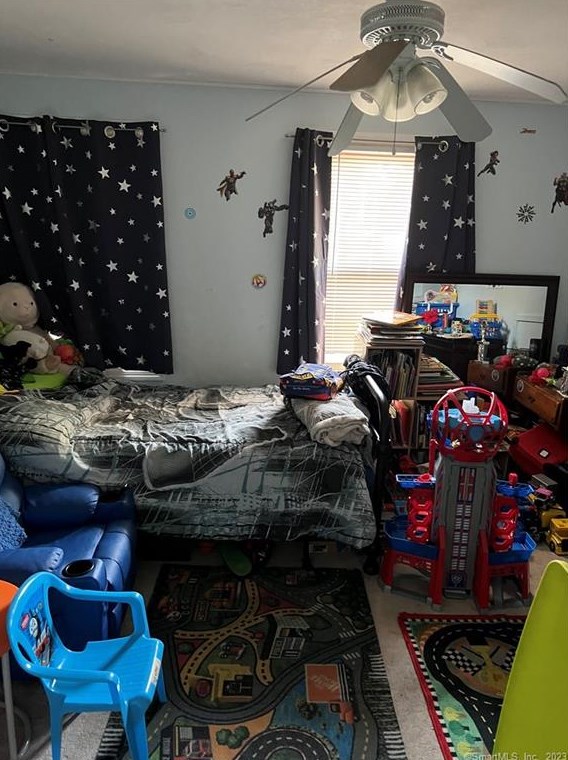 107 Bunker Ave, Meriden CT  06450-3331 exterior